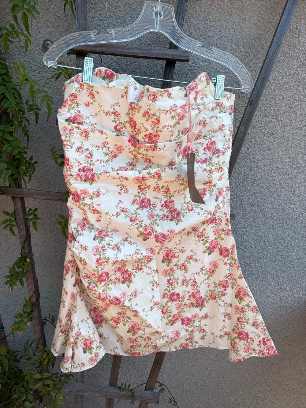 HOUSE OF CB Jasmine Strapless Satin Corset Dress in Rose Print New with Tags! - Picture 6 of 13